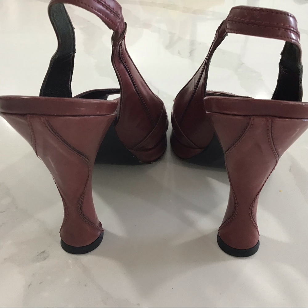 Via Spiga Burgundy Stitched Slingback sz. 6.5 - Picture 3 of 6